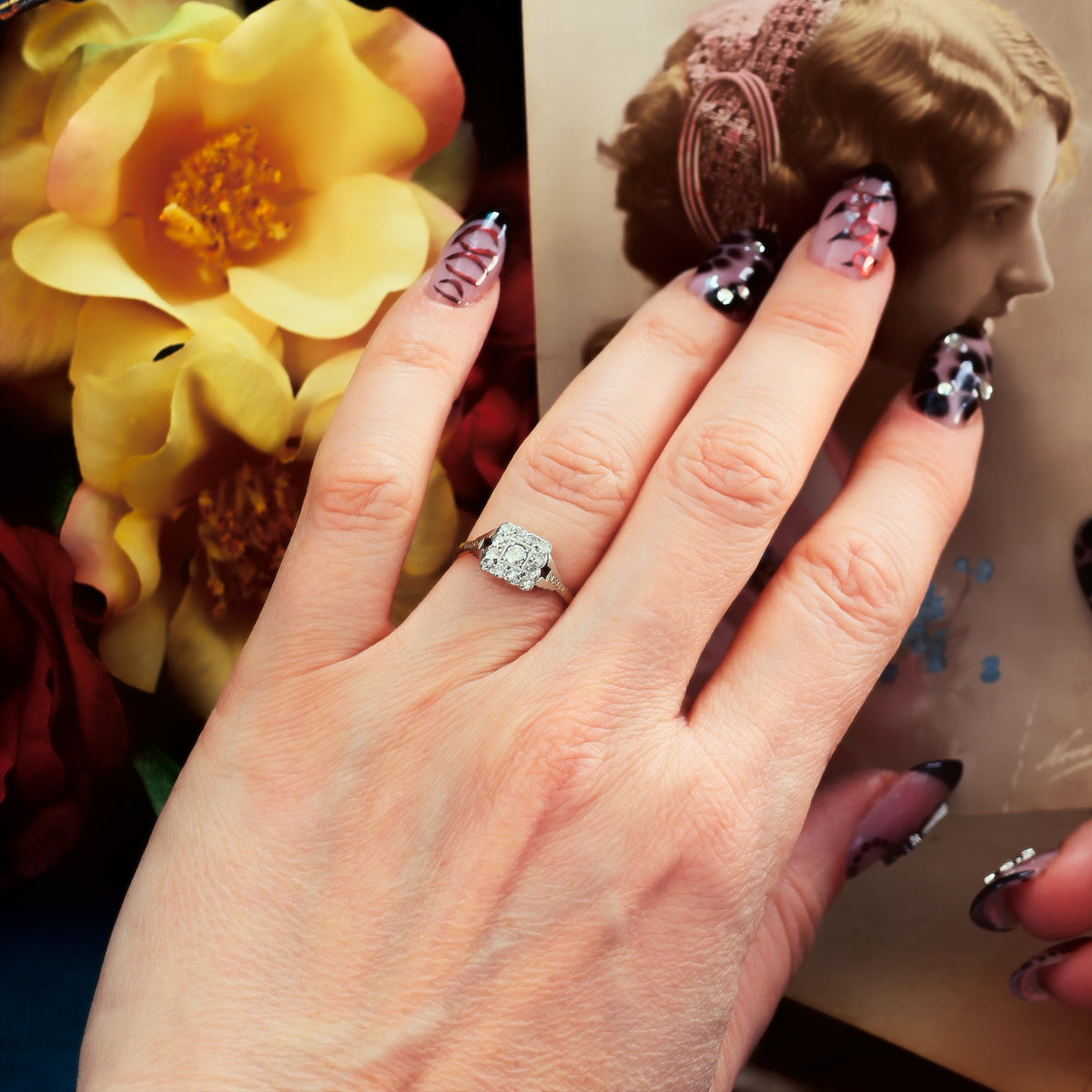 Vintage Art Deco Diamond Engagement Ring