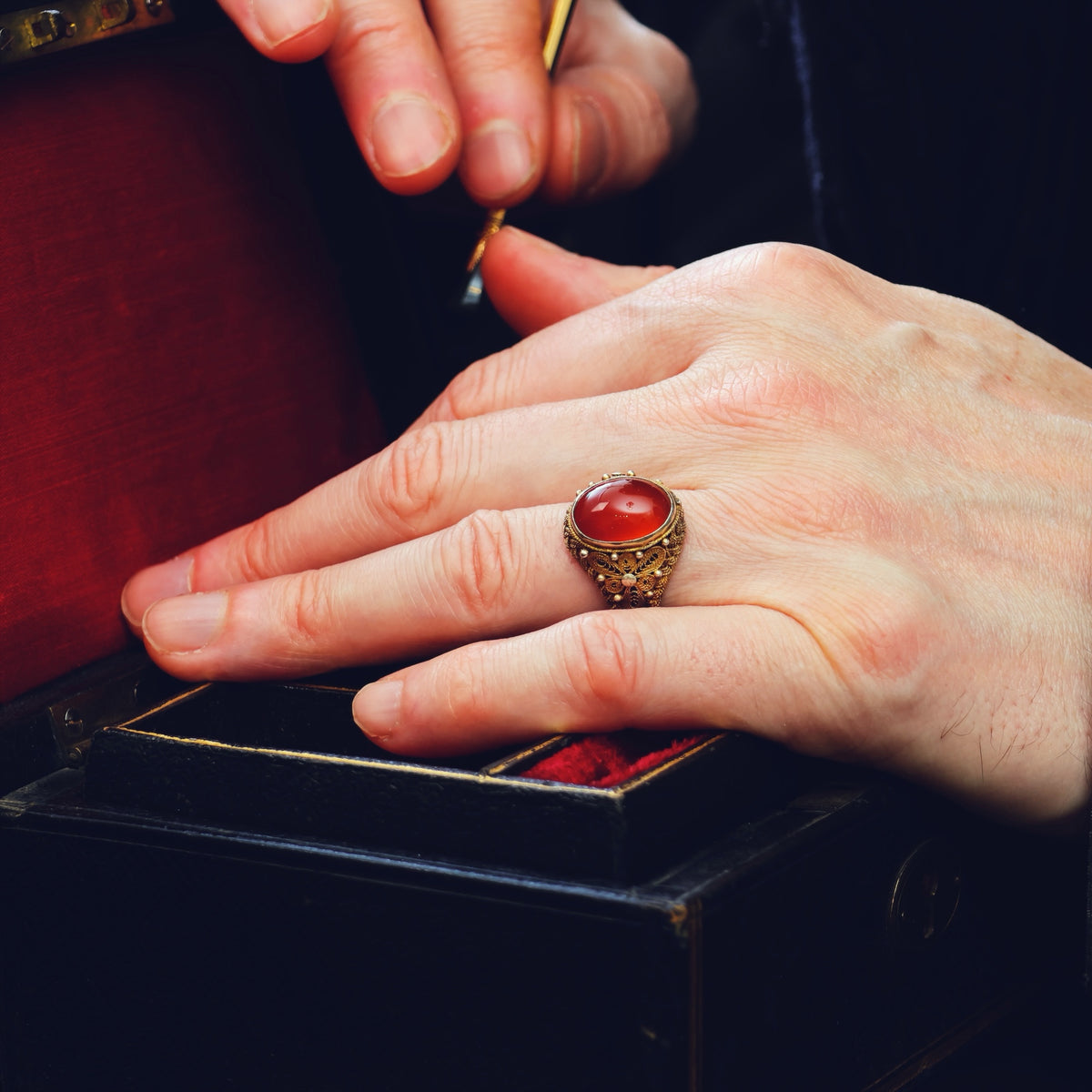 Fine Chinese Export Carnelian Filigree Ring