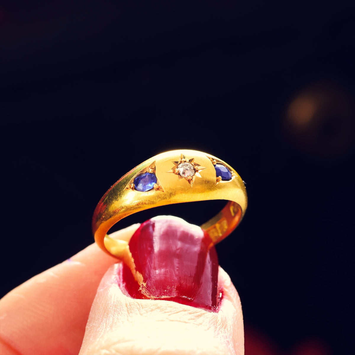 Date 1900 Sapphire & Diamond Gypsy Ring