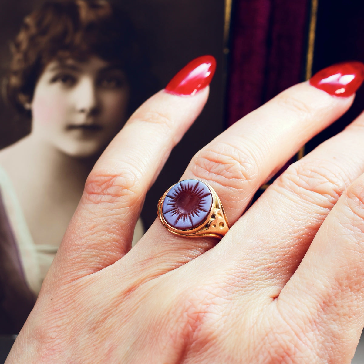 Antique Intaglio Sardonyx Signet Ring