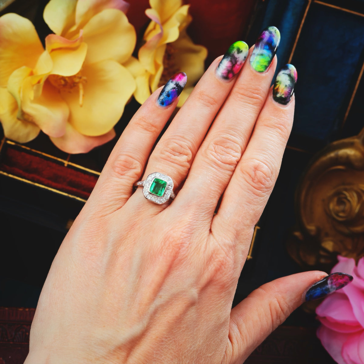 Vintage Art Deco Emerald & Diamond Engagement Ring