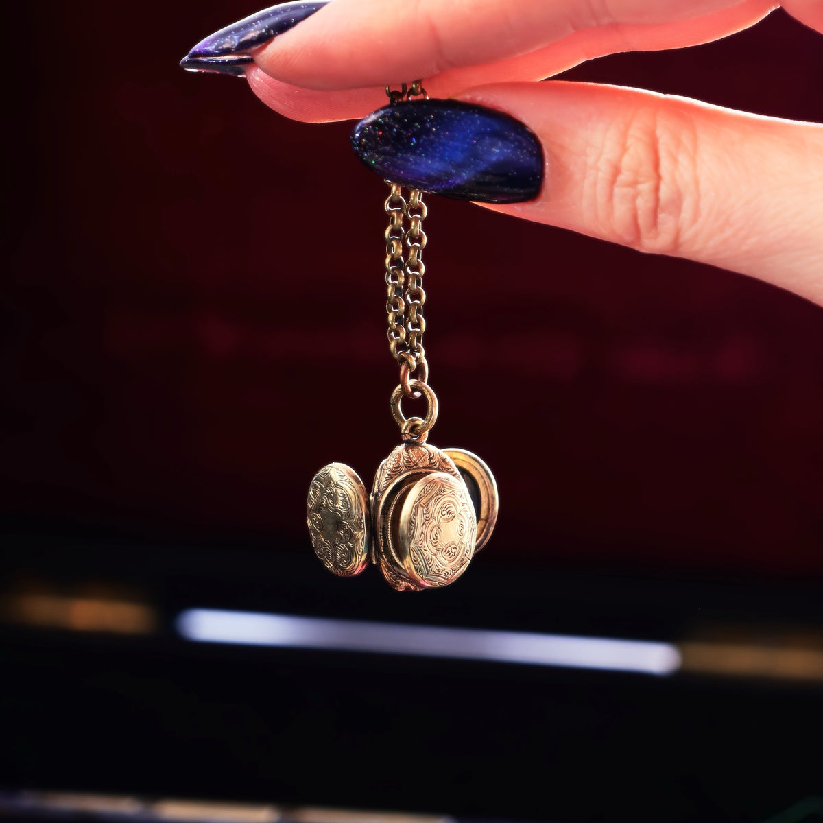 Victorian Gothic! Antique Family Locket & Chain