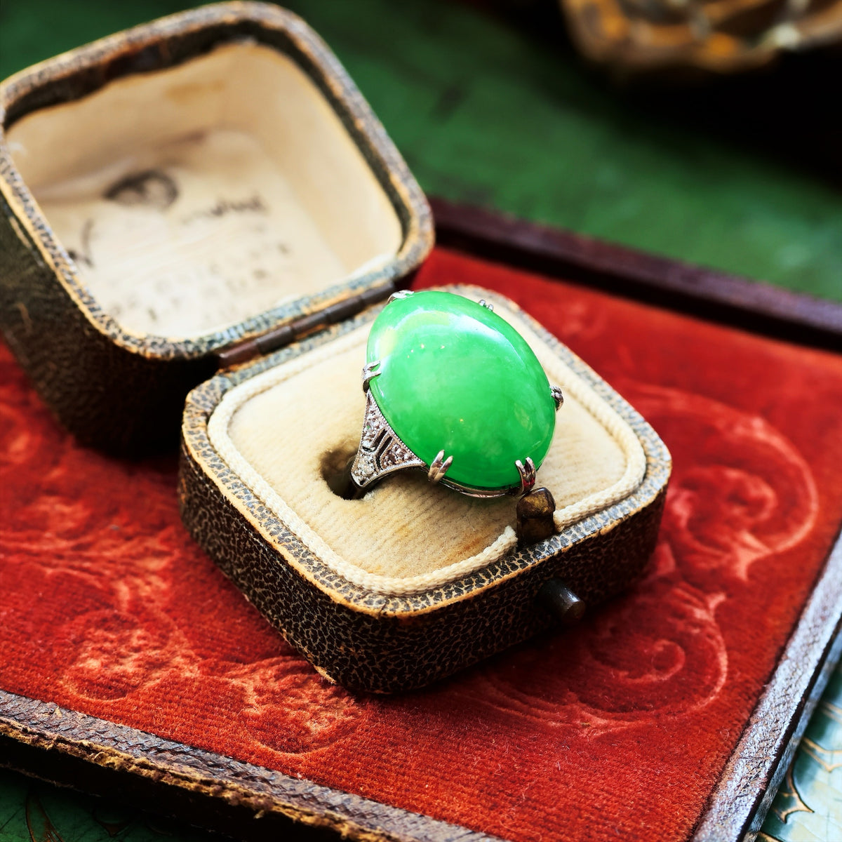 Vintage 1920's Art Deco Jade & Diamond Cocktail Ring