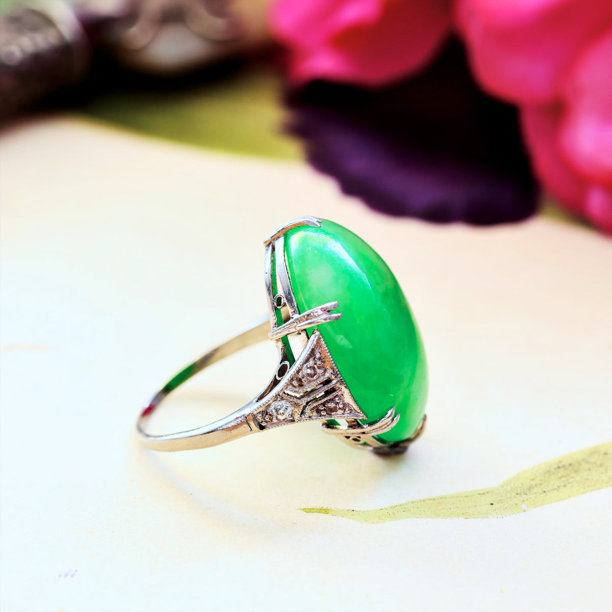Vintage 1920's Art Deco Jade & Diamond Cocktail Ring