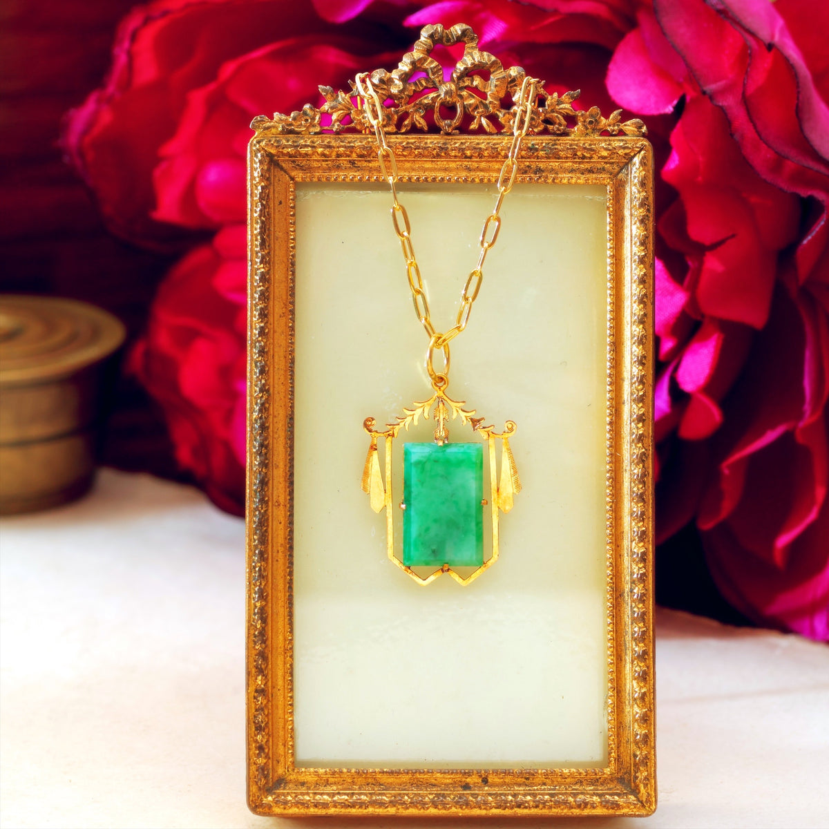 Vintage Lucky Chinese Jadeite Pendant