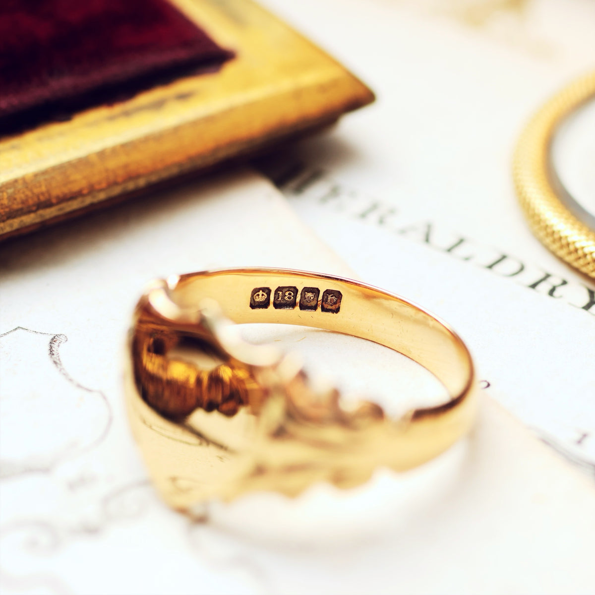 Date 1917 18ct Gold Men's Shield Signet Ring