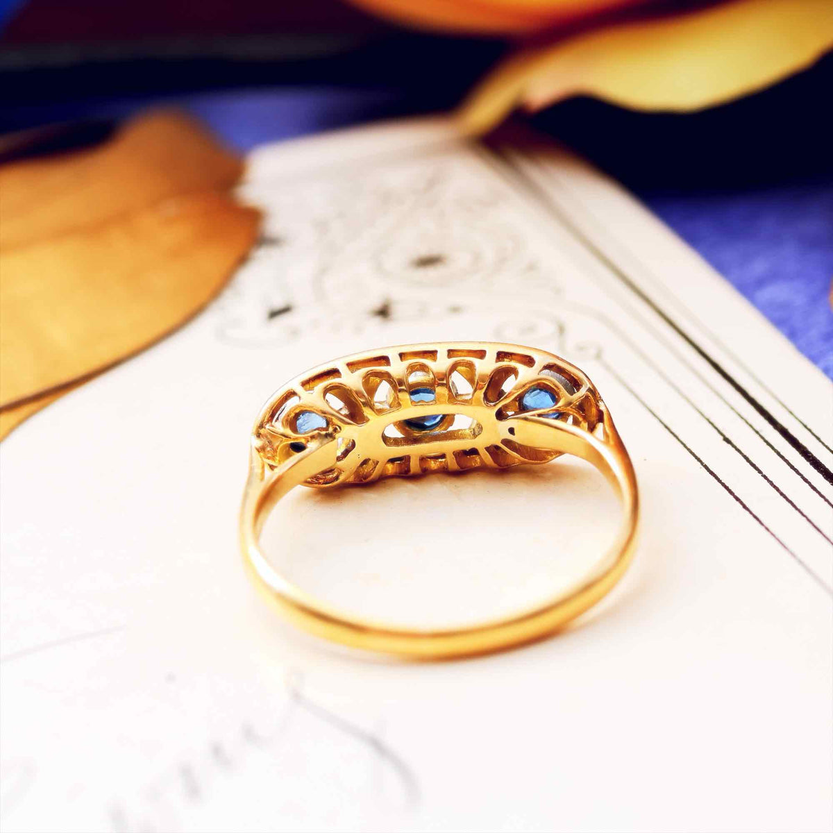 Antique Edwardian Sapphire & Diamond Ring