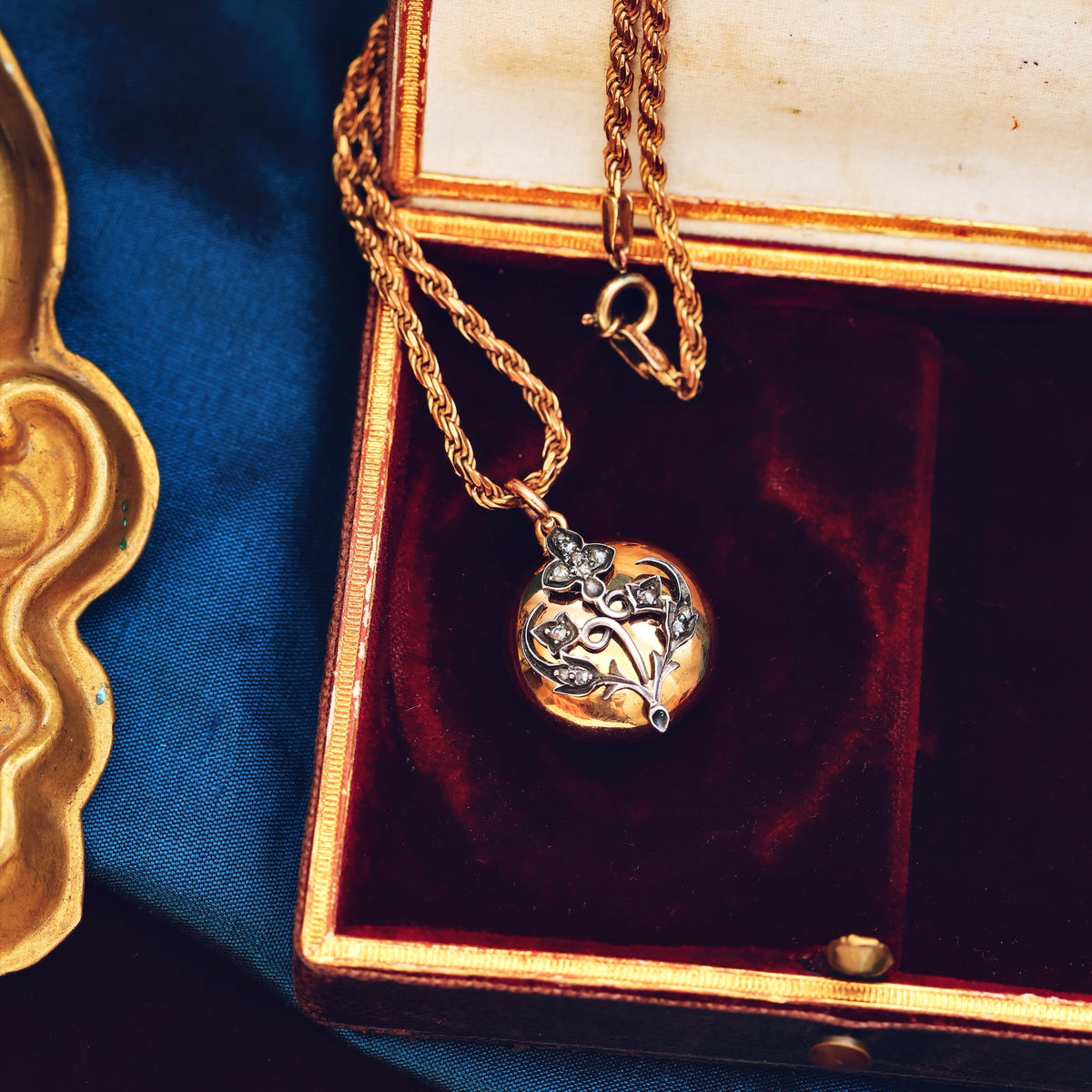 Antique Victorian Diamond Posy Locket & Chain