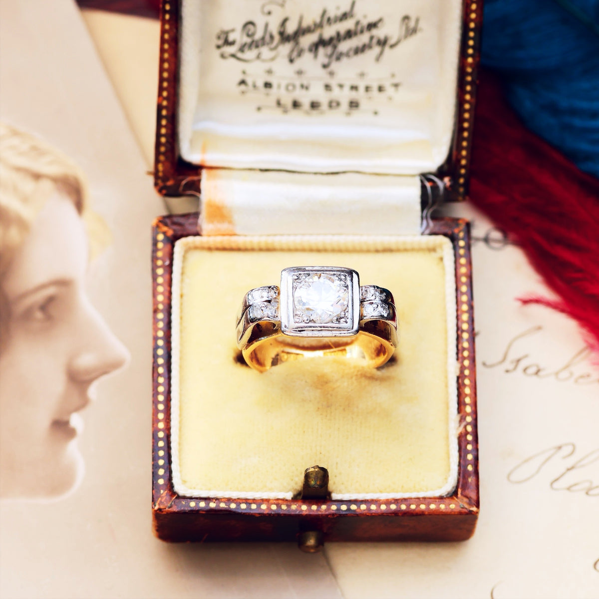 Vintage 1940's Art Deco Diamond Ring