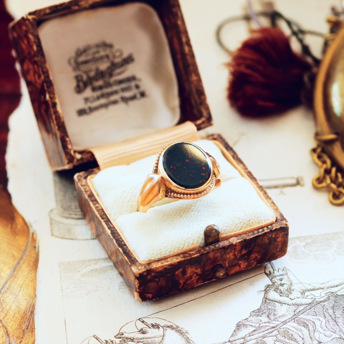 Date 1876 15ct Gold Bloodstone Signet Ring in Antique Box