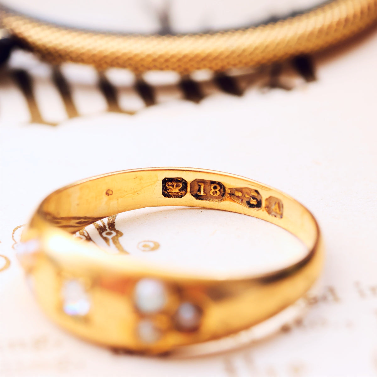 Date 1884 Gypsy Set Diamond & Wild Pearl Wedding Band