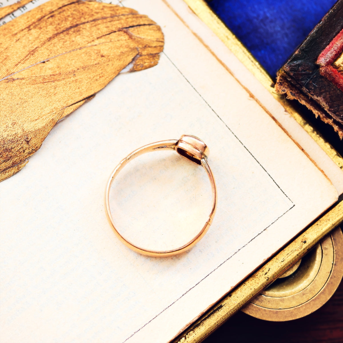 Subdued Beauty! Date 1900 Chrysoberyl Ring