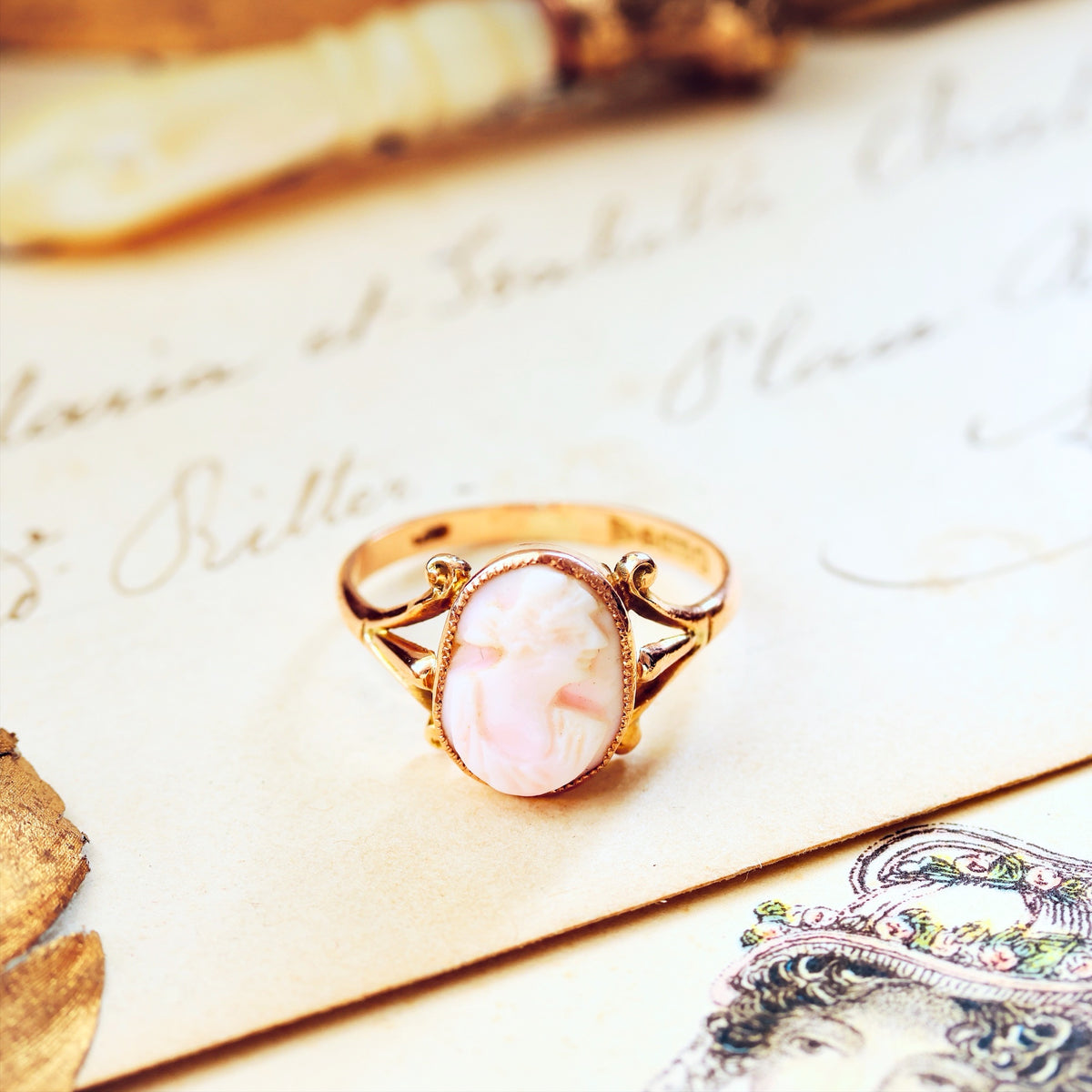 Date 1917 Grecian Goddess Shell Cameo Ring