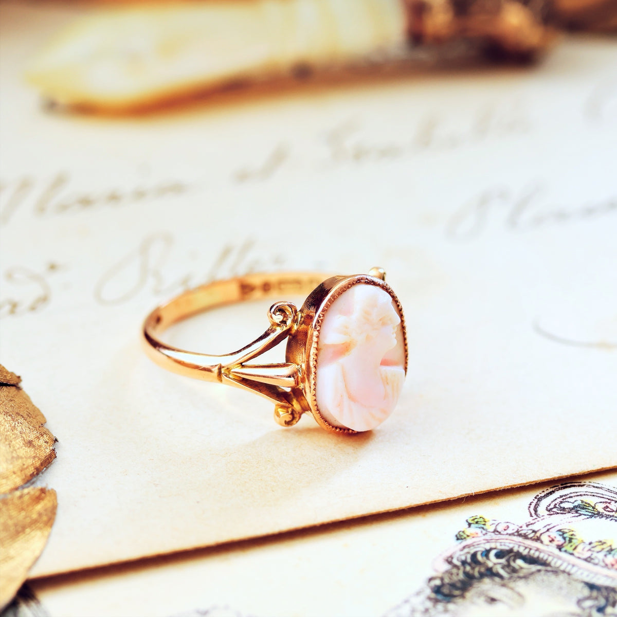 Date 1917 Grecian Goddess Shell Cameo Ring