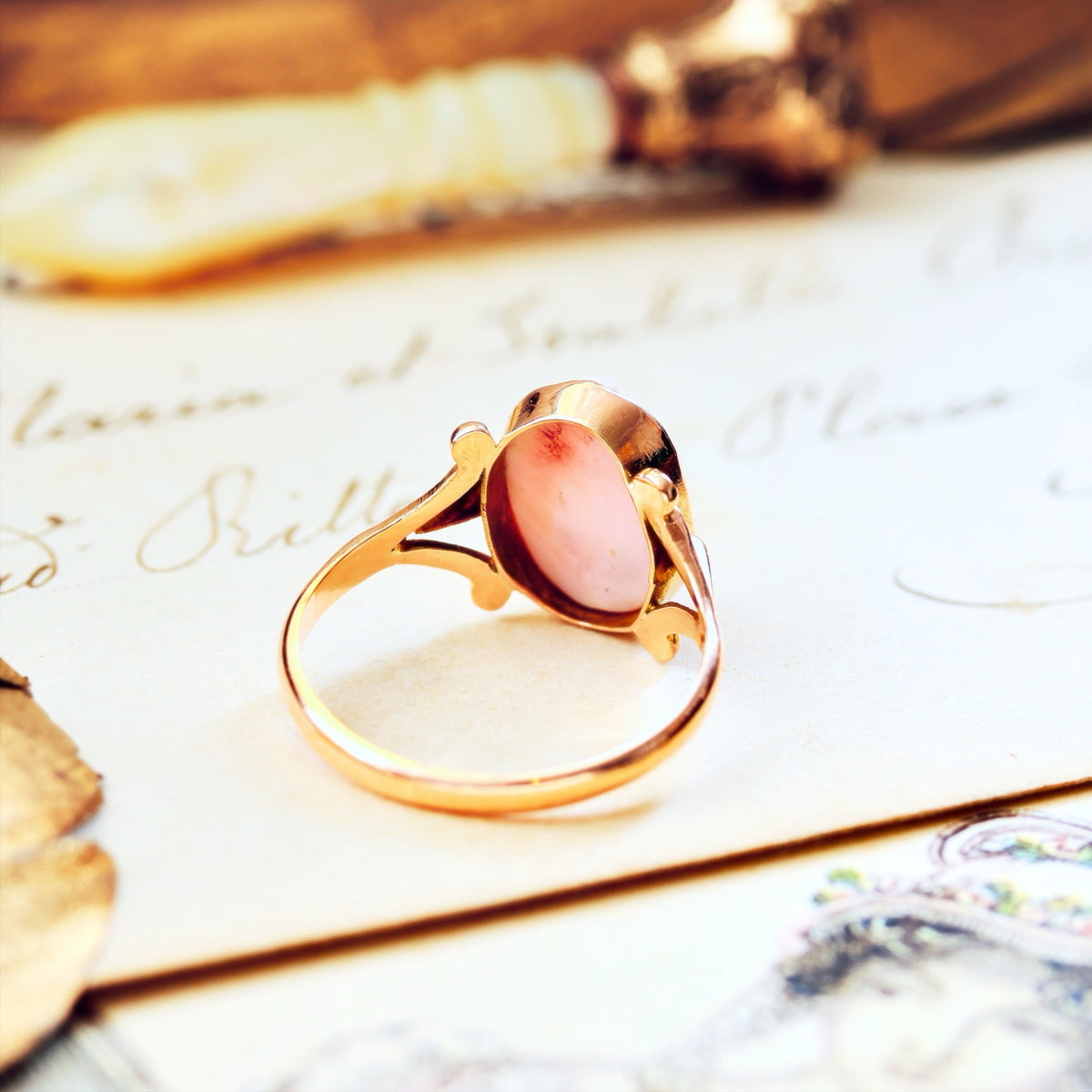 Date 1917 Grecian Goddess Shell Cameo Ring