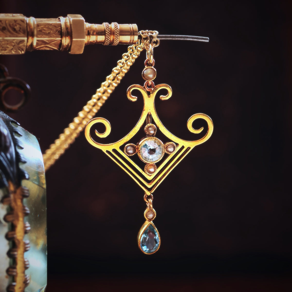 Fine Antique Edwardian Aquamarine Pendant