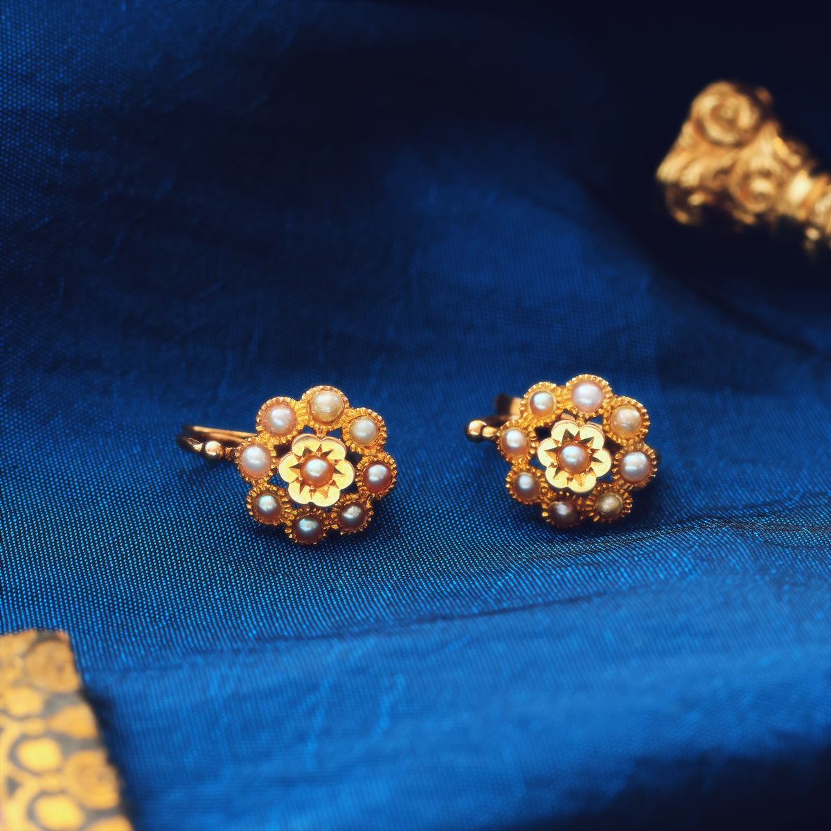 Antique French 18ct Gold Seed Pearl Earrings