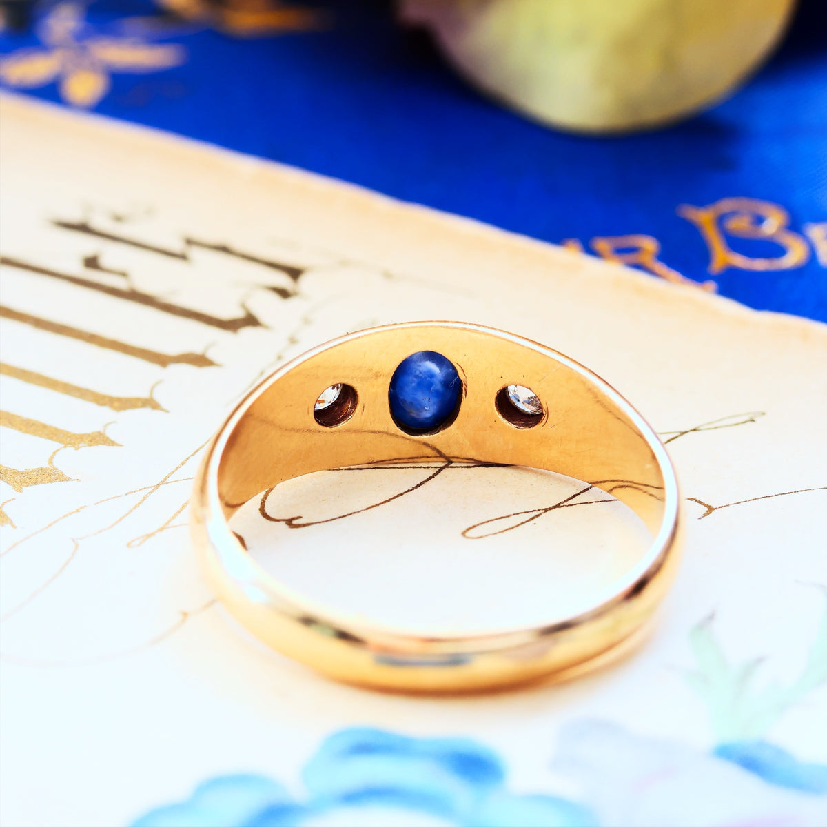 Vintage Gypsy Set Unisex Cabochon Sapphire & Diamond Band