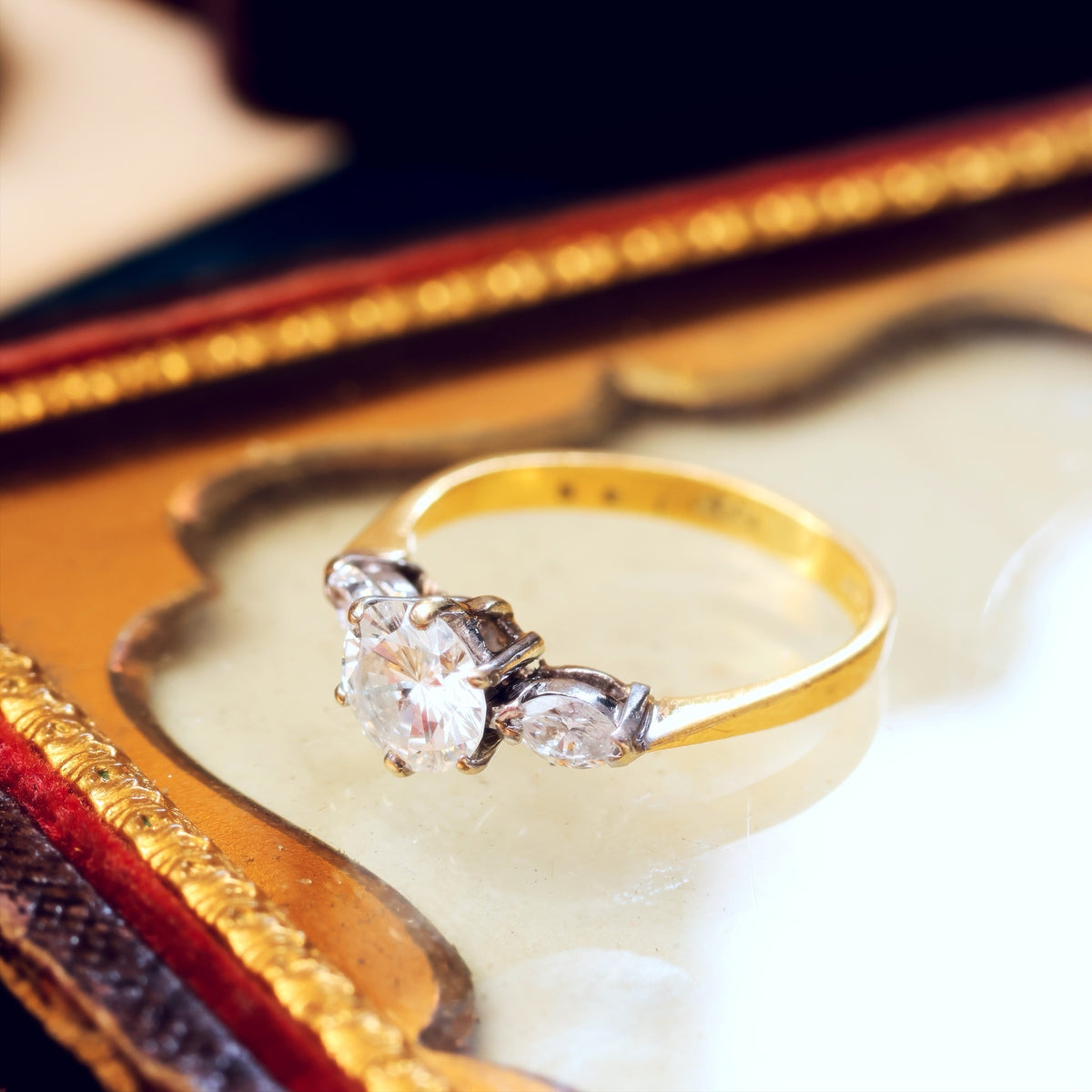 Sensational Vintage 0.90ct Diamond Engagement Ring