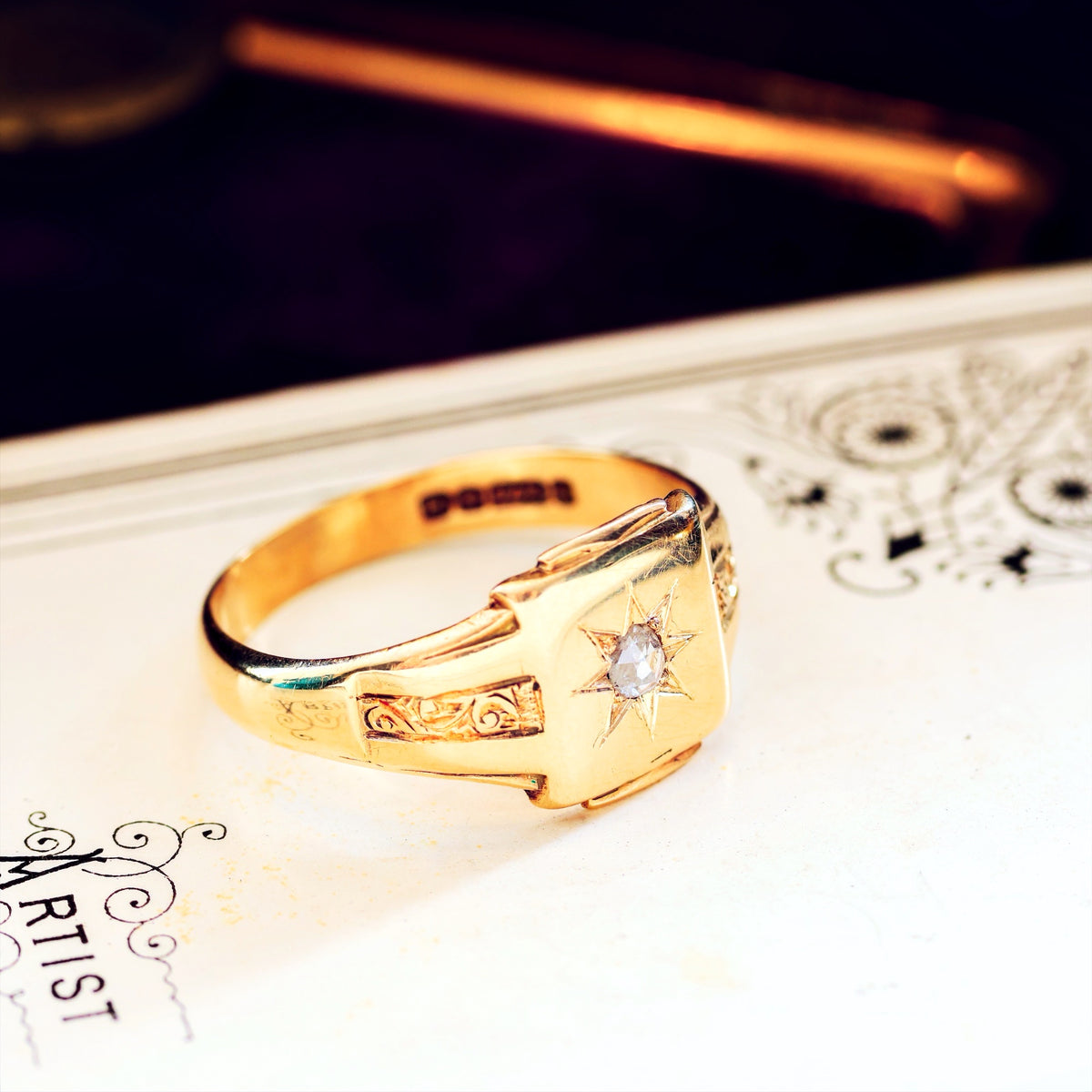 Vintage 1957 9ct Gold Men's Star Set Diamond Signet Ring