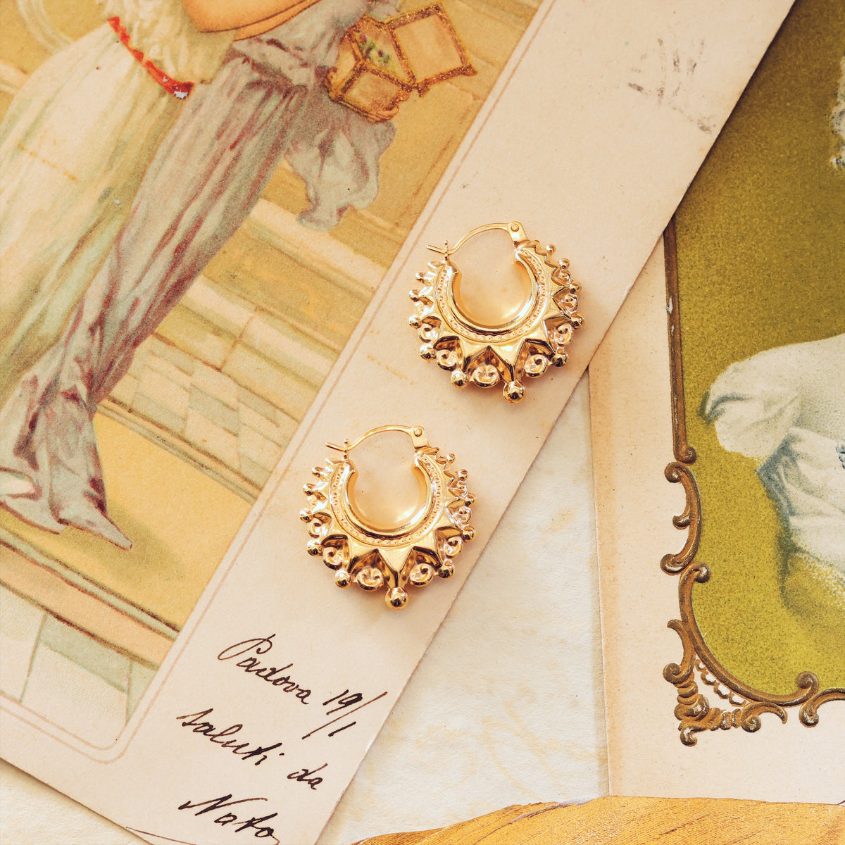 Cute Lil' Vintage 9ct Gold Creole Earrings