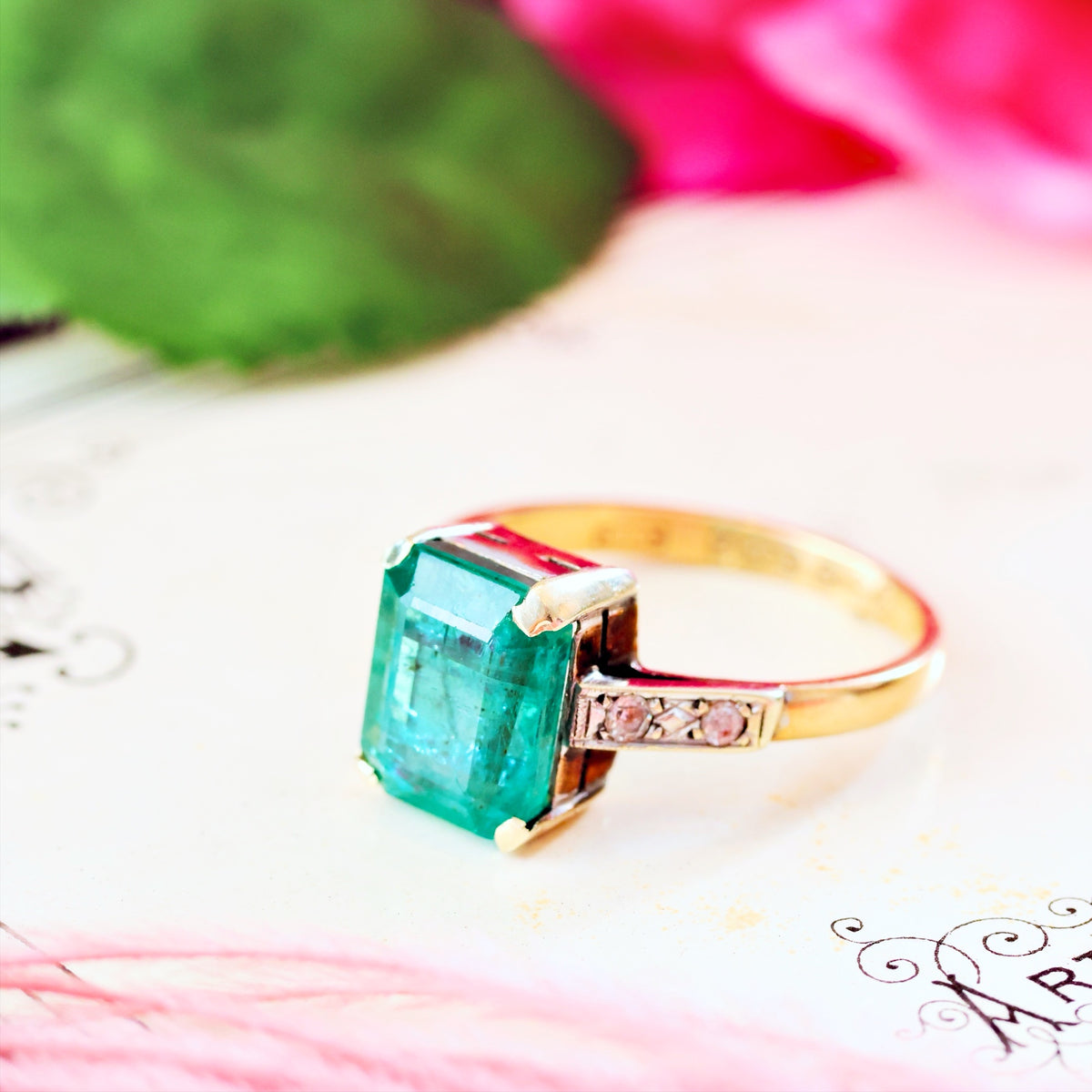 Unusual Vintage Date 1952 Emerald & Diamond Ring