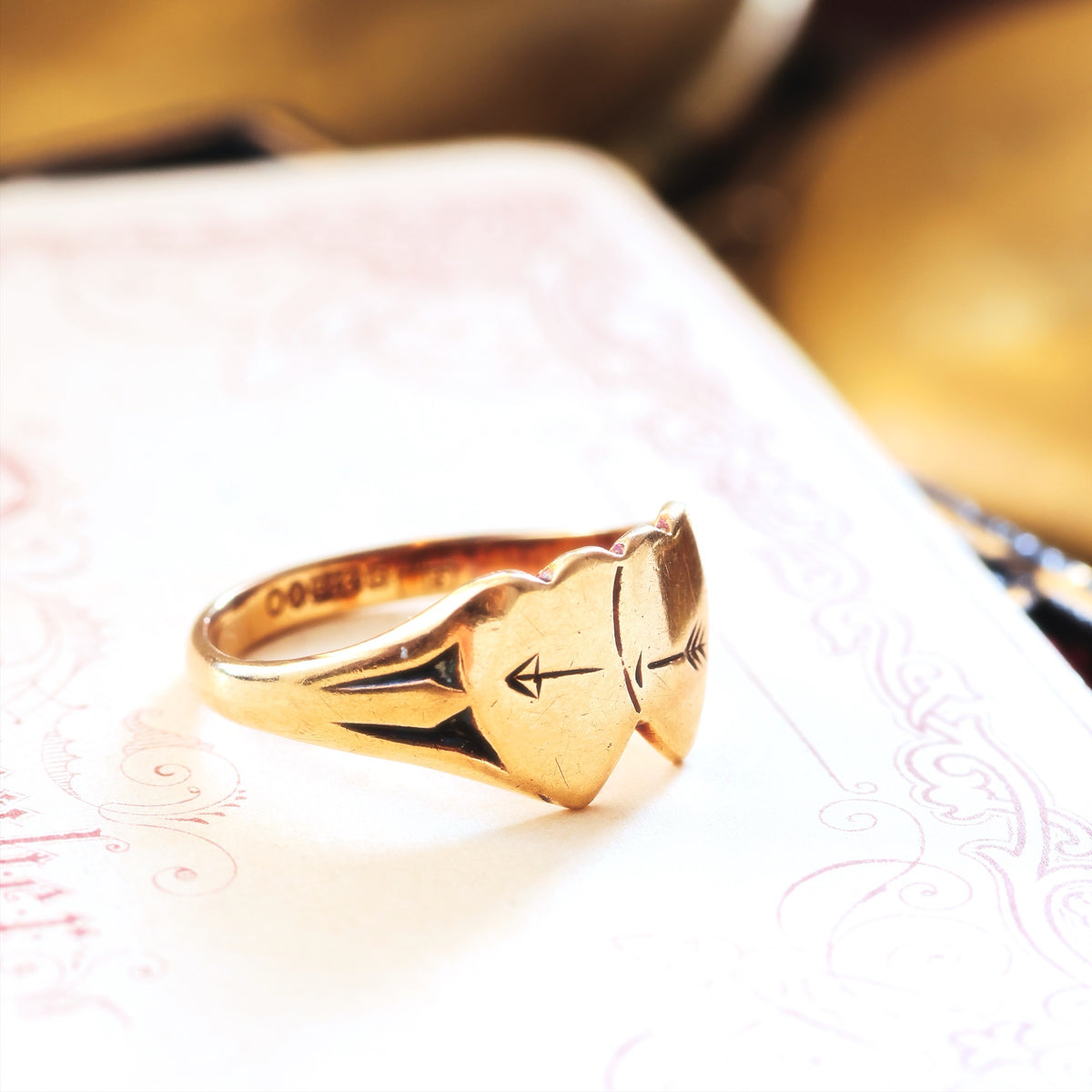 Date 1965 Twinned Hearts 9ct Gold Signet Ring