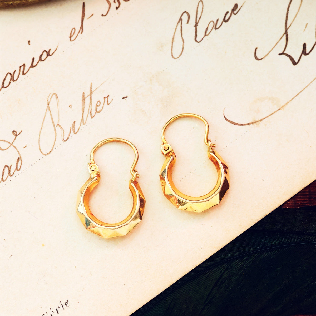 Vintage Date 1972 9ct Gold Faceted Hoop Earrings