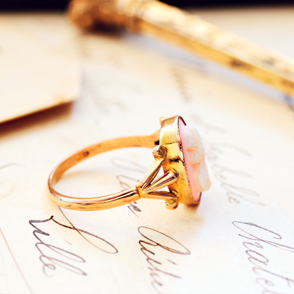 Vintage Grecian Goddess Shell Cameo Ring
