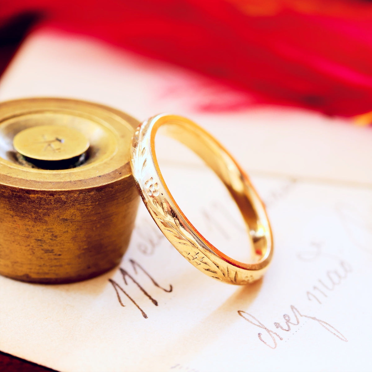 Vintage Size 'O' Hand Engraved 9ct Gold Wedding Ring