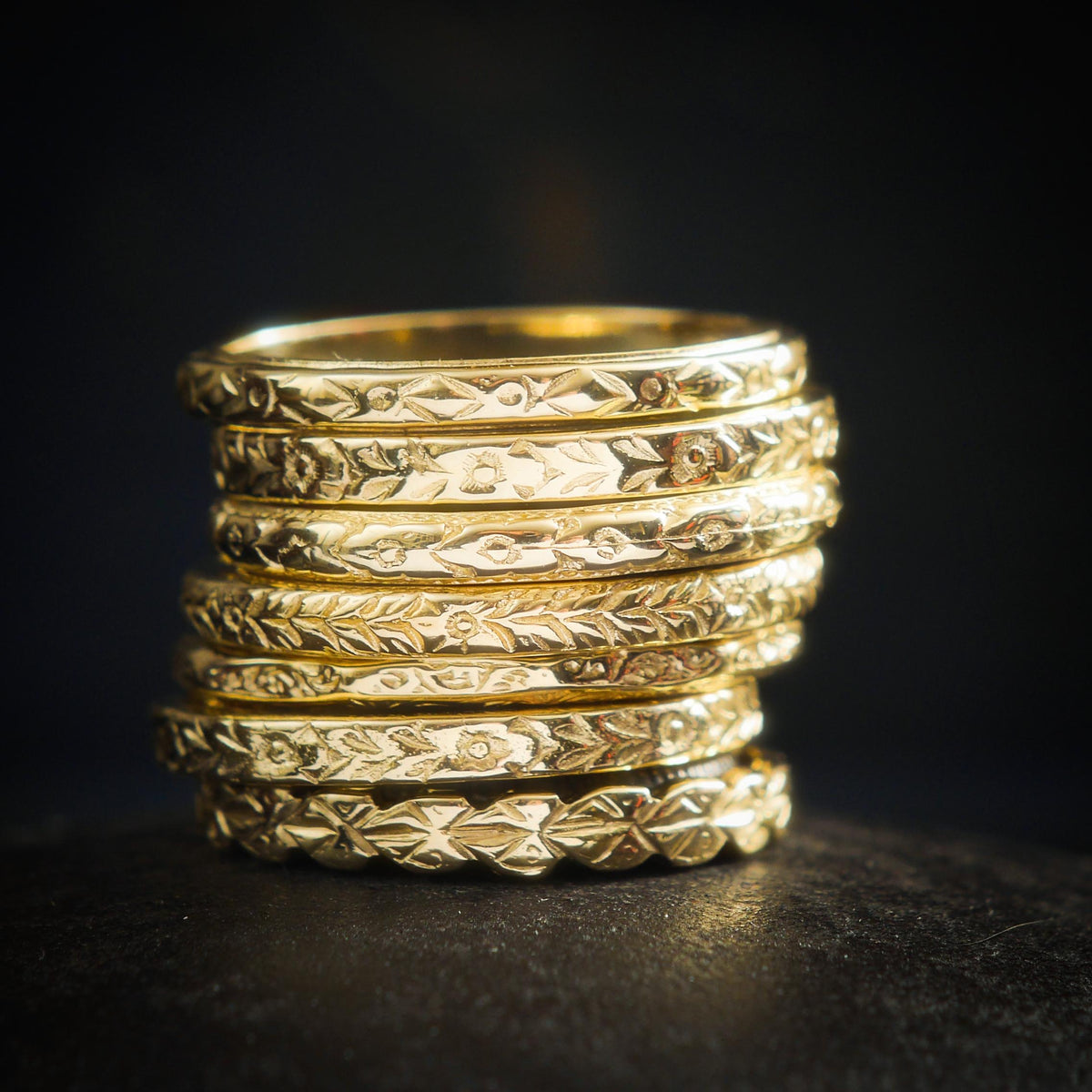 Vintage Style 'Leaves' Gold Wedding Ring