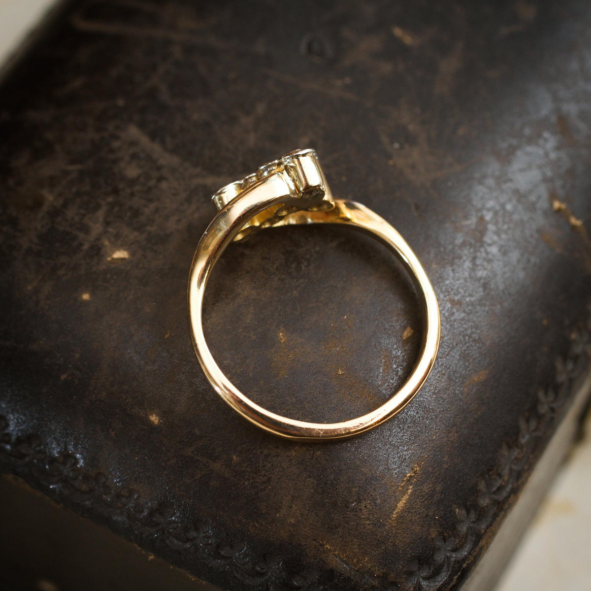Dinky Darling Twin Shamrocks Sparkle Crossover Ring
