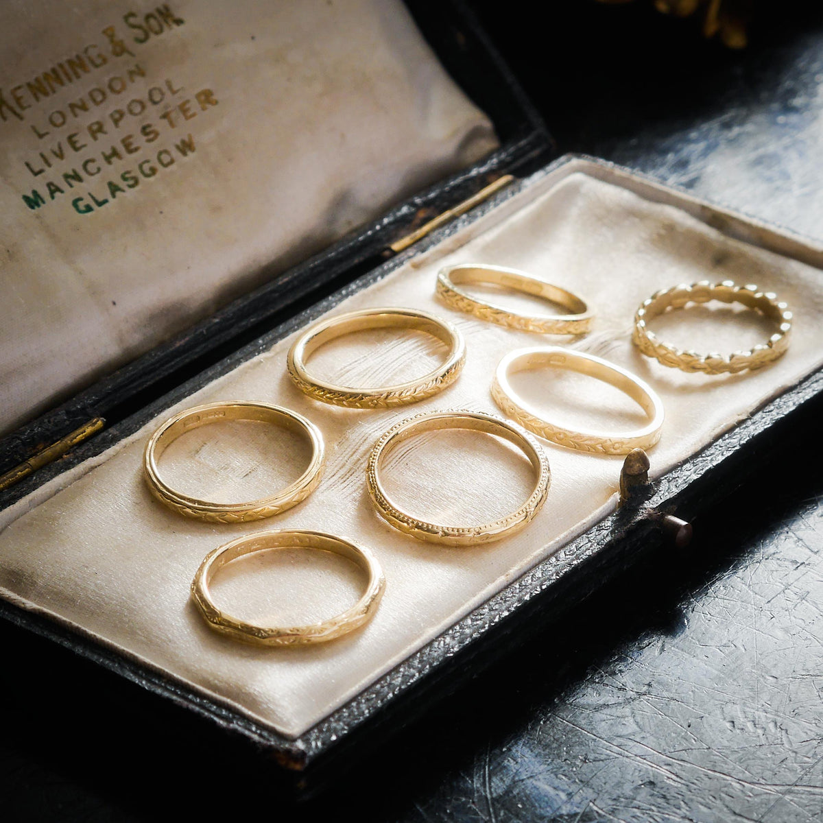 Size ‘i.5’/ ‘4.5’ Vintage Style Blossom Garland Wedding Ring